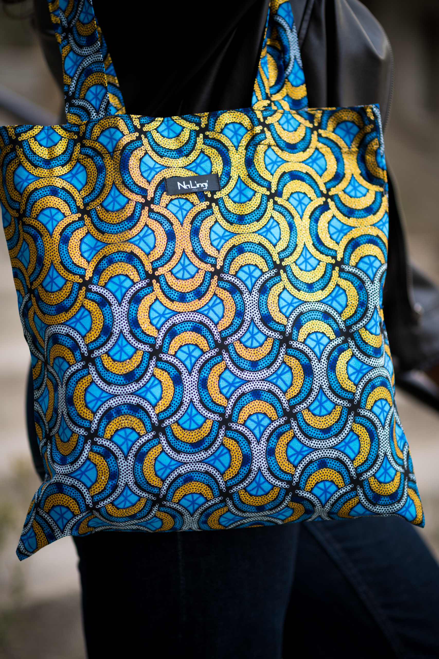 2026_09_20_marc_petitdemange_84008 Tote bag en wax 406 – Image 2